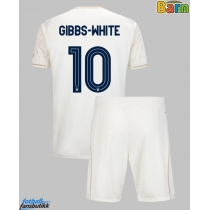 Nottingham Forest Morgan Gibbs-White #10 Bortedraktsett Barn 2025-26 Kortermet (+ Korte bukser)